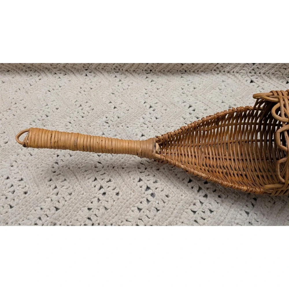 Vintage Wicker Wall Pocket Basket Teardrop Hanging Boho Farmhouse Decor 19 inch